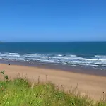 Bempton View At The Bay Filey, Sleeps 10, And 2 Dogs Welcome For Free Too! Hébergement de vacances *
