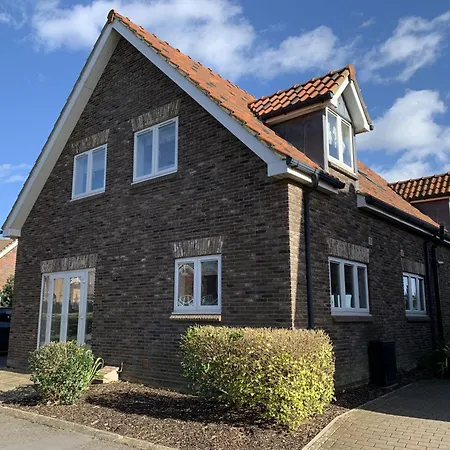 Prázdninový dům Bempton View At The Bay Filey, Sleeps 10, And 2 Dogs Welcome For Free Too! *