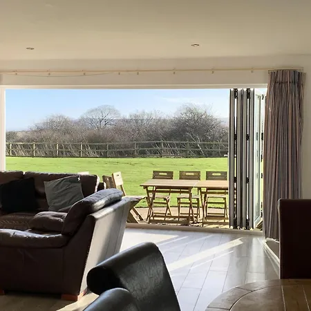 Bempton View At The Bay Filey, Sleeps 10, And 2 Dogs Welcome For Free Too! Hébergement de vacances Filey